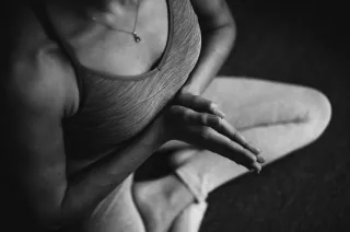 Cortisol Belly: Causes, Signs and What Actually Helps