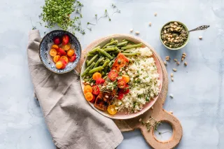 What Should You Eat During Perimenopause?
