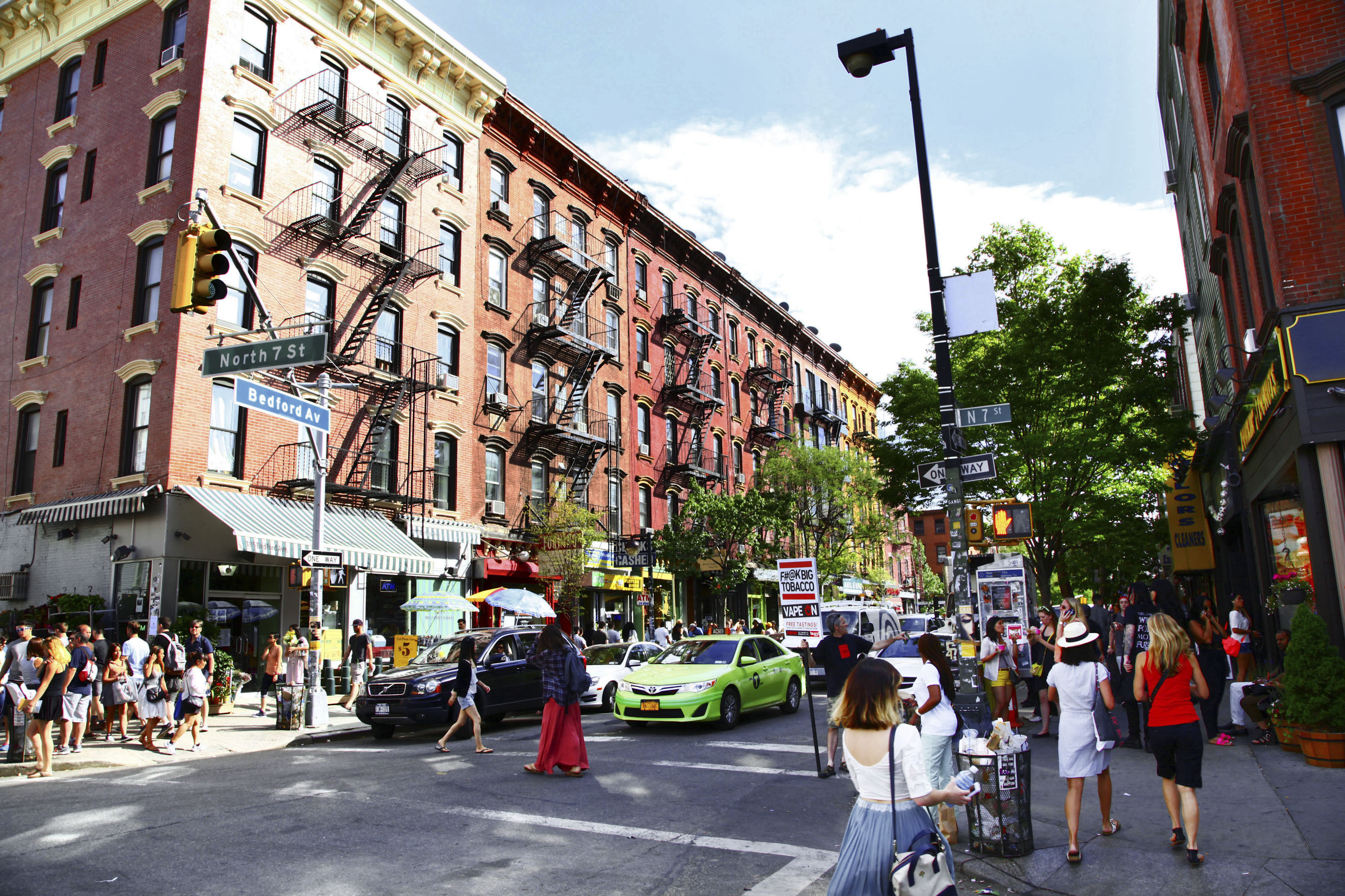 NYC Neighborhood Road Trips: From SoHo to Williamsburg in Style (Present Help Car Rentals, NewYork, NY)