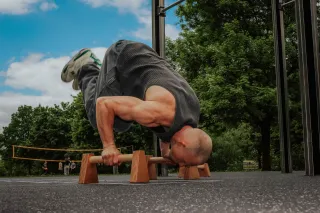 Parallettes richtig wählen: Welche Größe passt zu deinem Training?