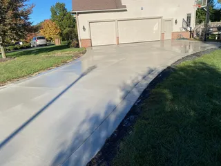 Concrete Garage Floors in Toledo, OH: What Homeowners Should Know Before Installation