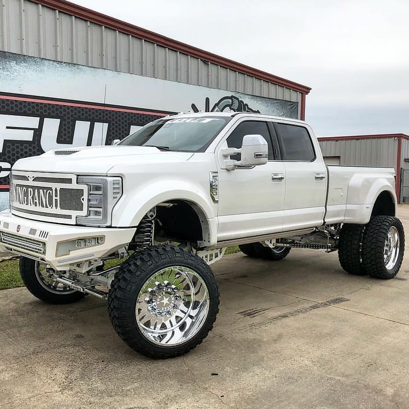Which Truck Accessories Matter Most for Offroad Use?