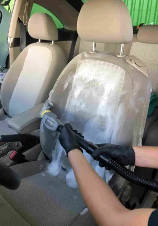 Nettoyage voiture avant contrôle technique à Somain : pourquoi c’est important