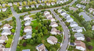 That House That’s Been Sitting Could Be Your Best Shot at a Deal