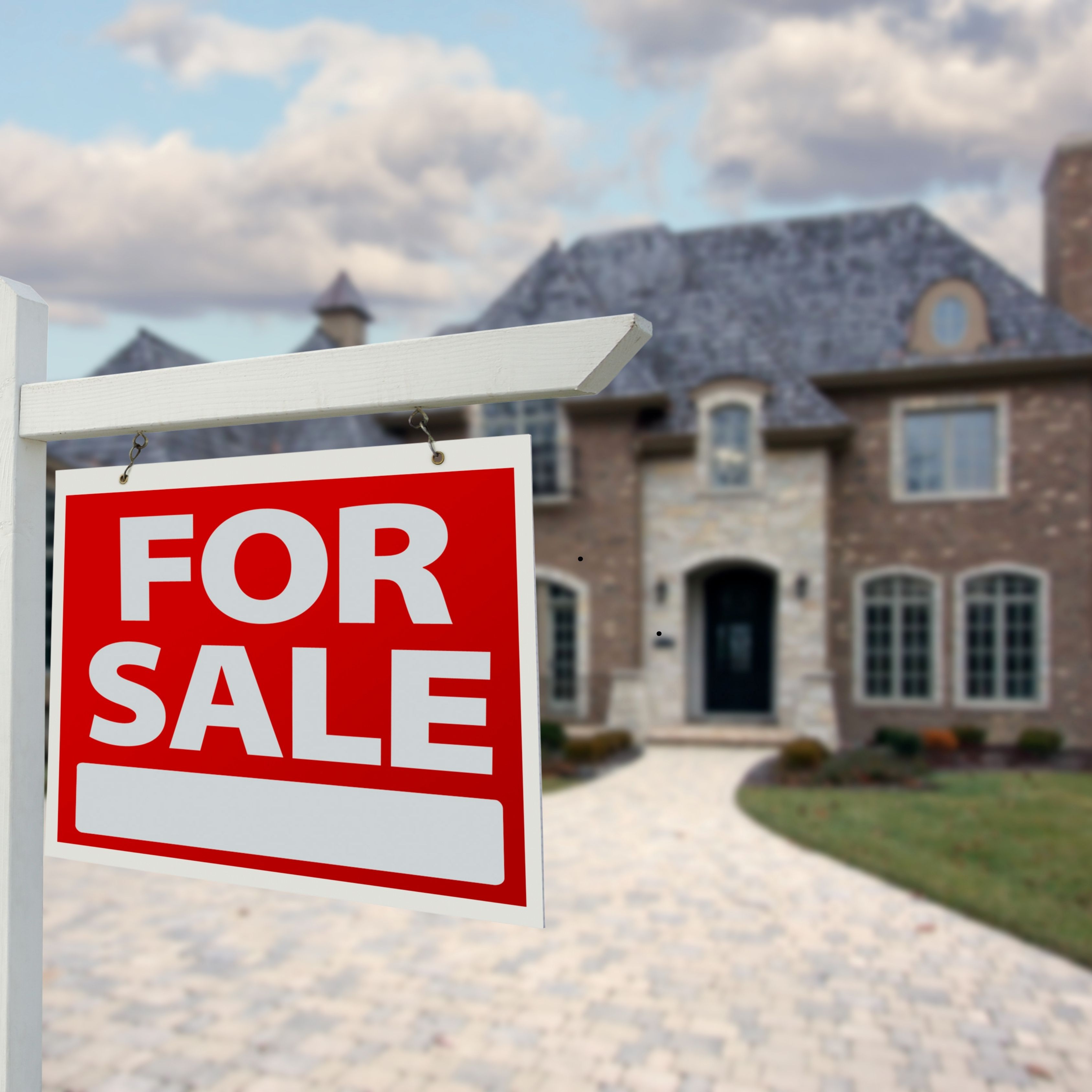 Why Isn't My House Selling? 8 Reasons DFW Homes Are Sitting on the Market in 2026