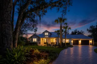 Sell First or Buy First in Tampa Bay 2026?
