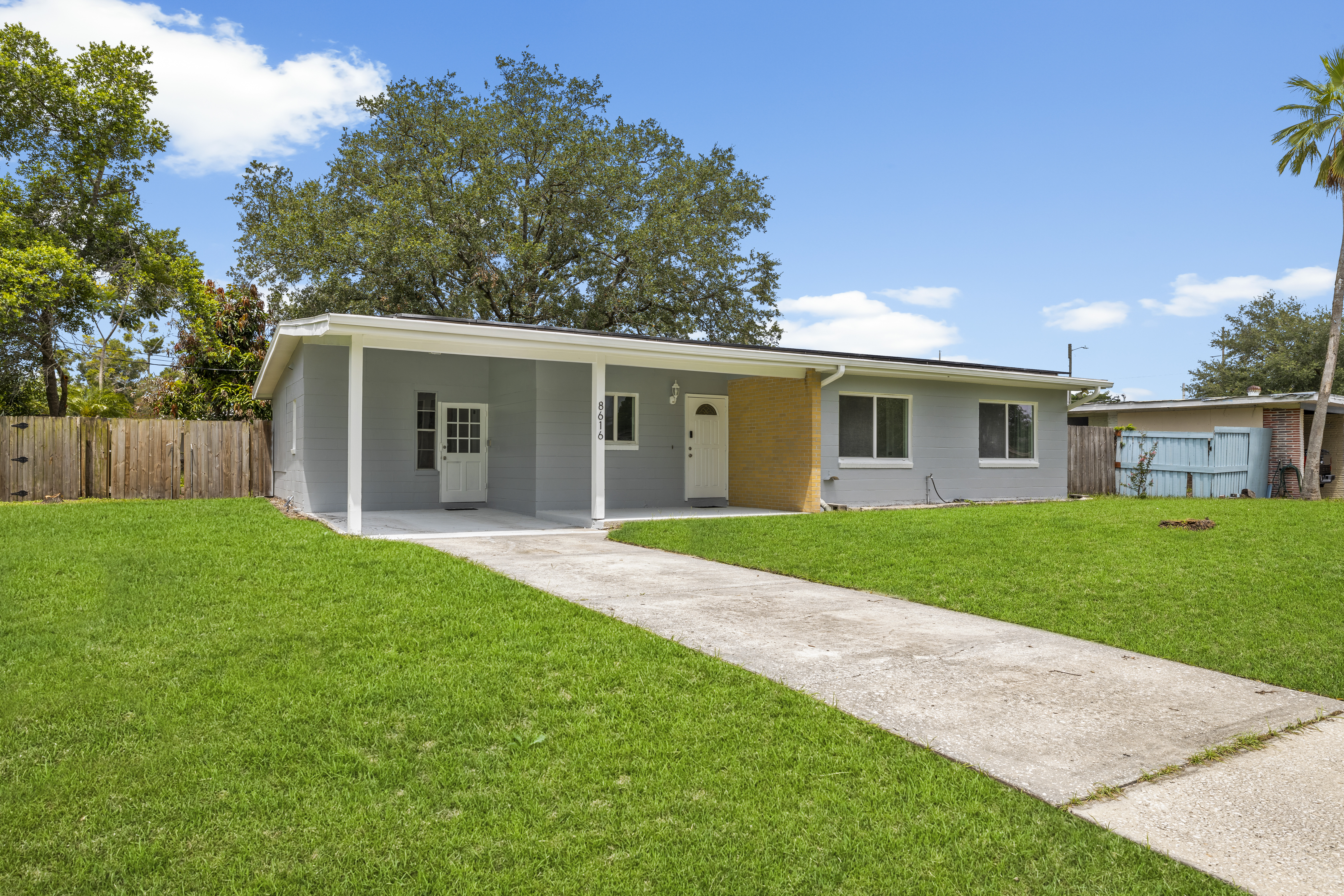 8616 Shirley Dr Temple Terrace, FL 33617 listed for sale