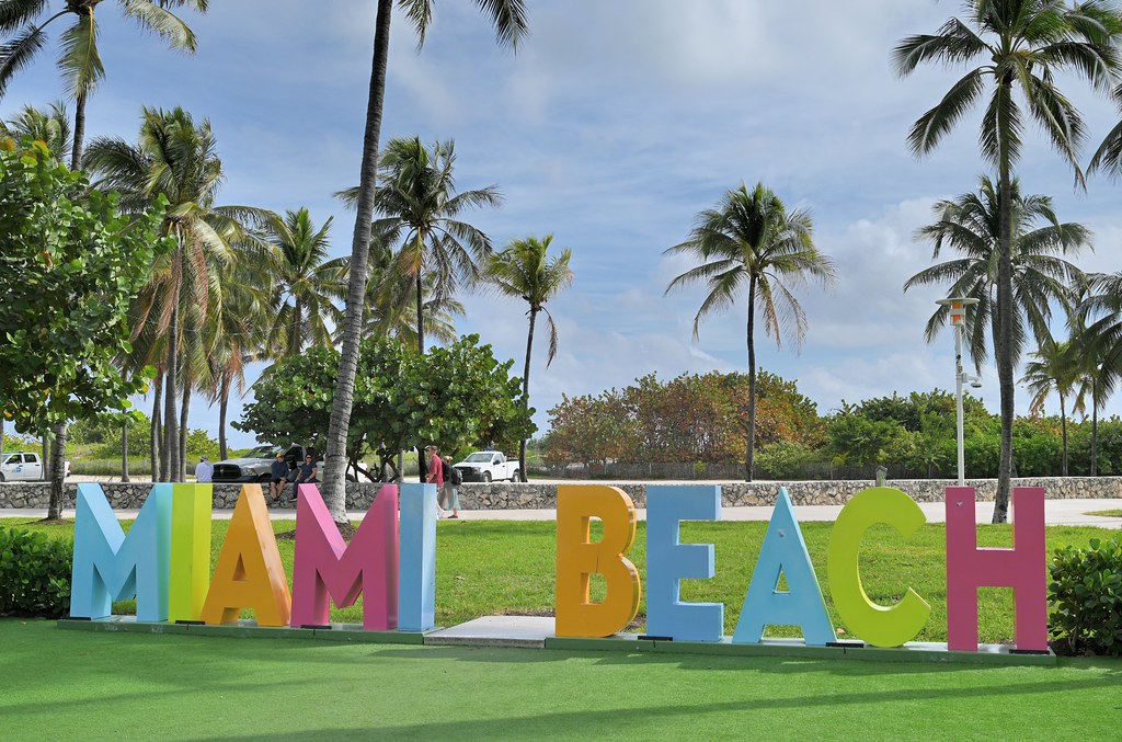 Car Rentals in Miami, FL: How to Find a Ride That Fits Your Trip
