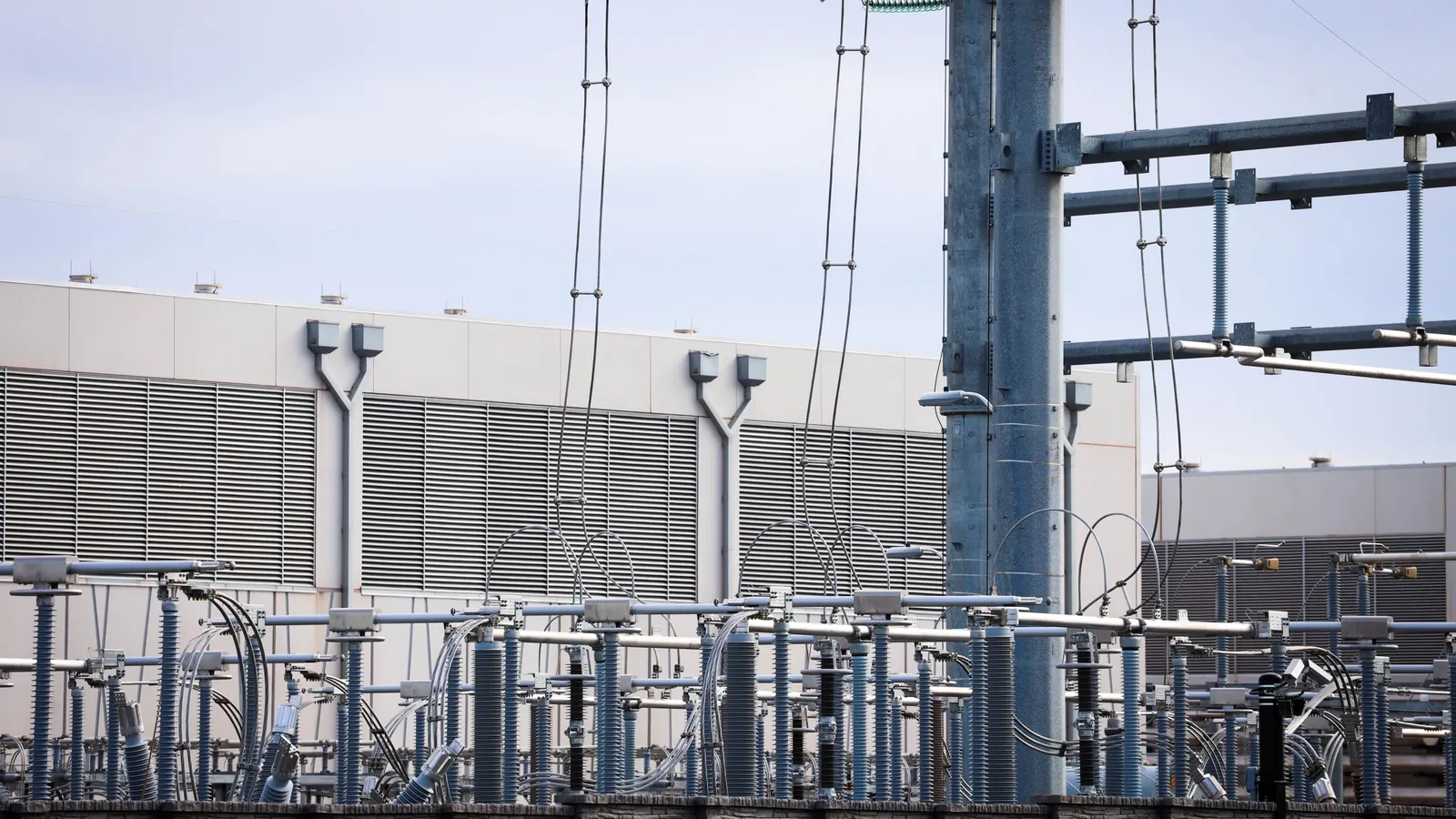 PJM's Data Center Vote: Who Pays for Power in the AI Economy?