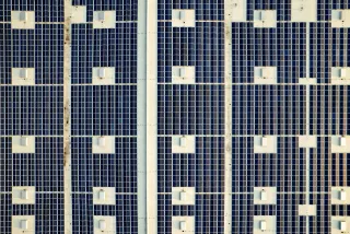 Costco Walked Its Warehouses Off the Grid. Can Other Owners Follow the Playbook?