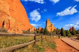 Plan Your Colorado Adventure With Confidence: Rent a Car in Colorado Springs, CO