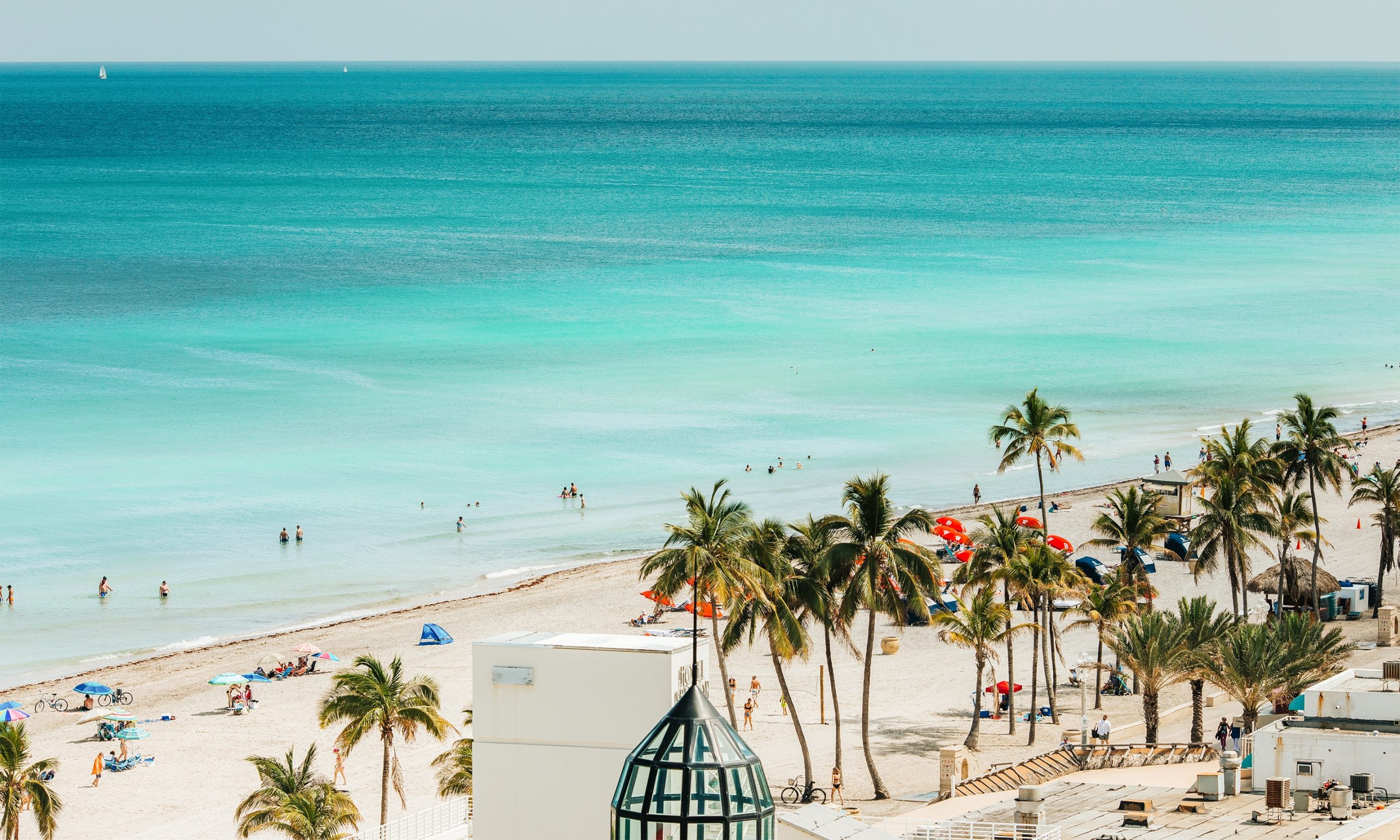 🌴 Beach Day Trips from Fort Lauderdale: Hollywood Beach, Pompano Beach, and Deerfield Beach by Car | Onyx Unlimited Car Rentals, Fort Lauderdale, FL