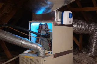 Do UV Lights Really Kill Mold in Your HVAC System?