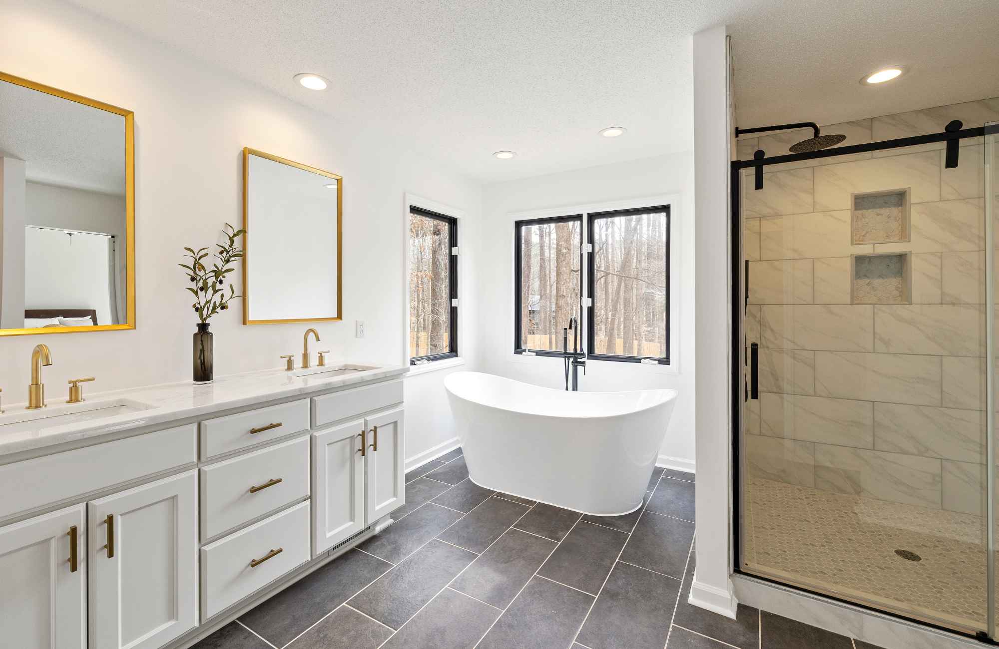 Your First Step to an Organized Home: What to Expect from an In-Home Organizing Consultation