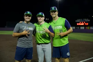 'Sox Offense Explodes in 12-4 Win Over Harrisonburg