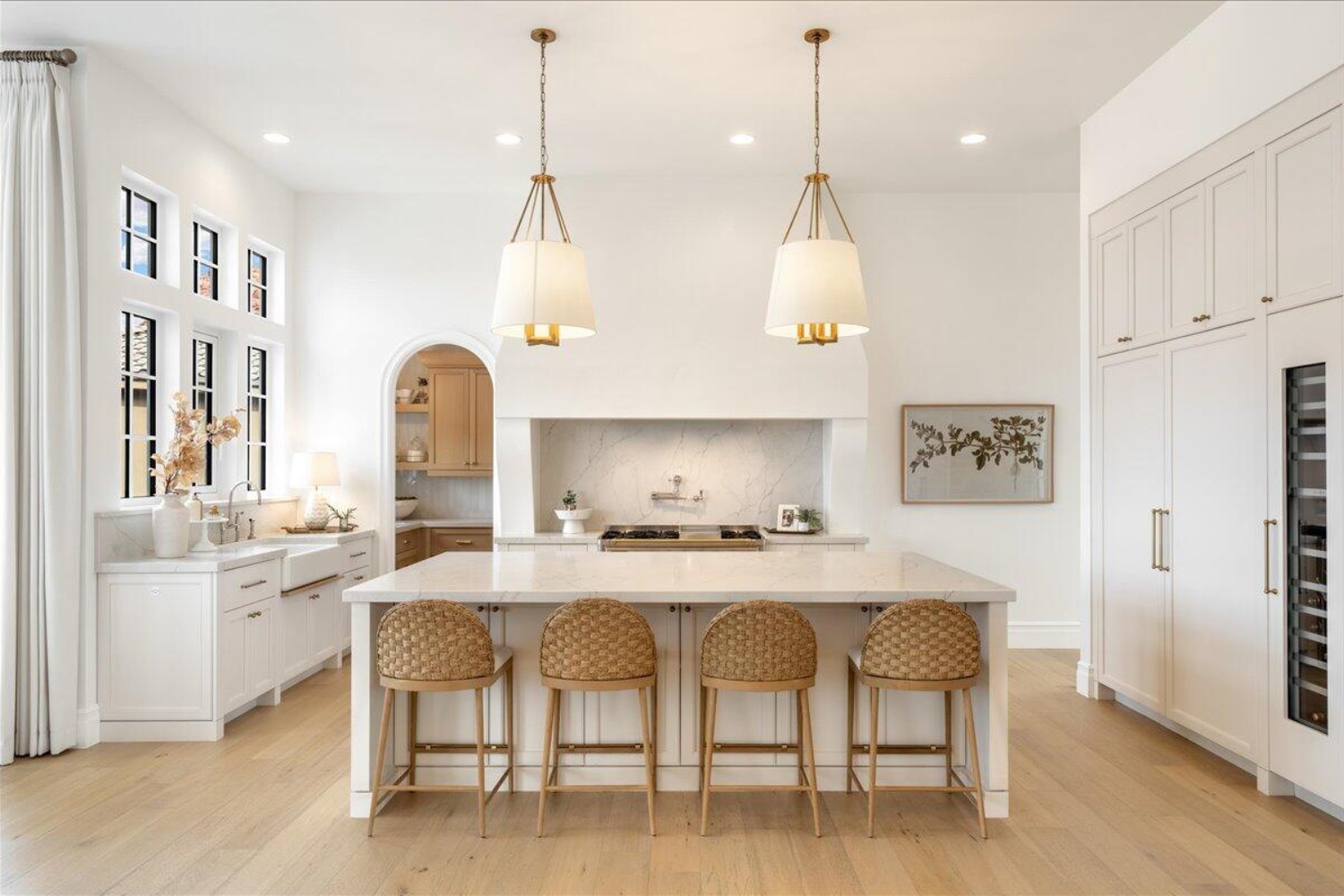 What Luxury Home Sellers in St. George Should Know Before Choosing a List Price