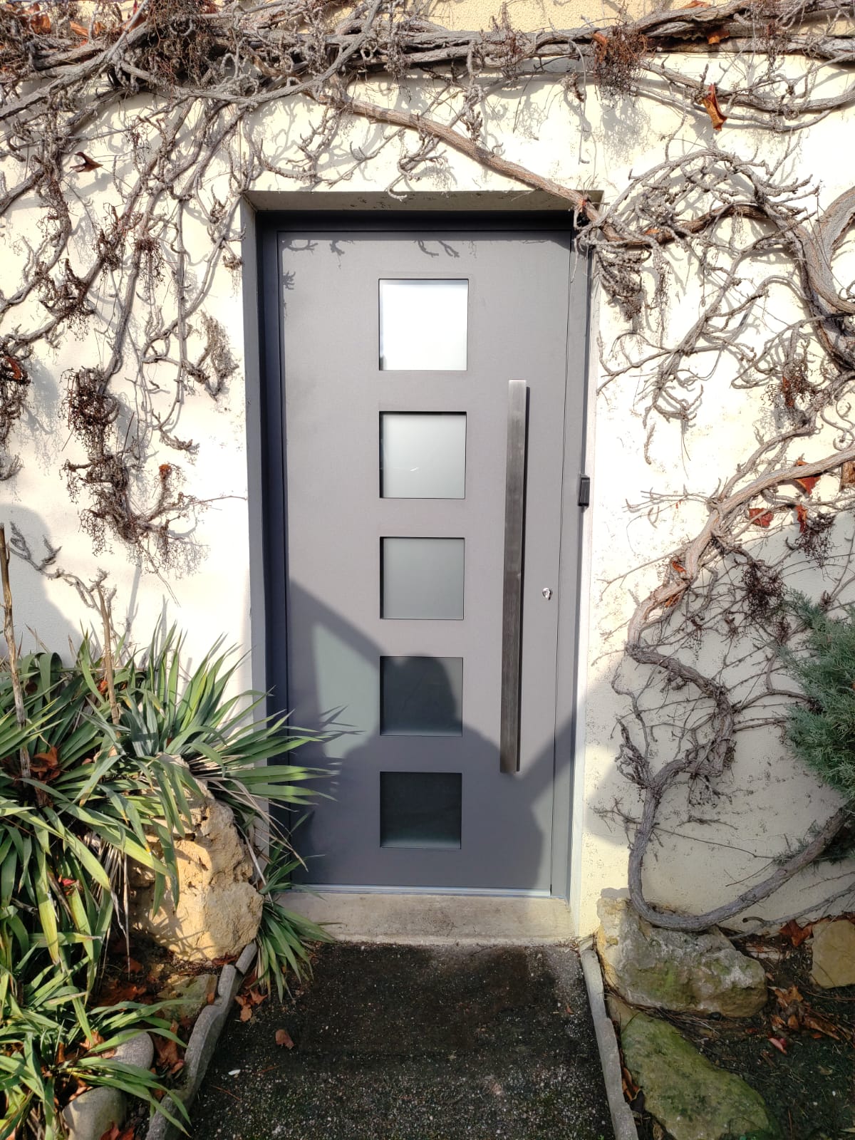 Porte d’entrée sécurisée Vosges – Isolation et sécurité maison – ALLO FERMETURE
