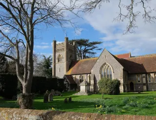 A Traveller’s Introduction to English Churches