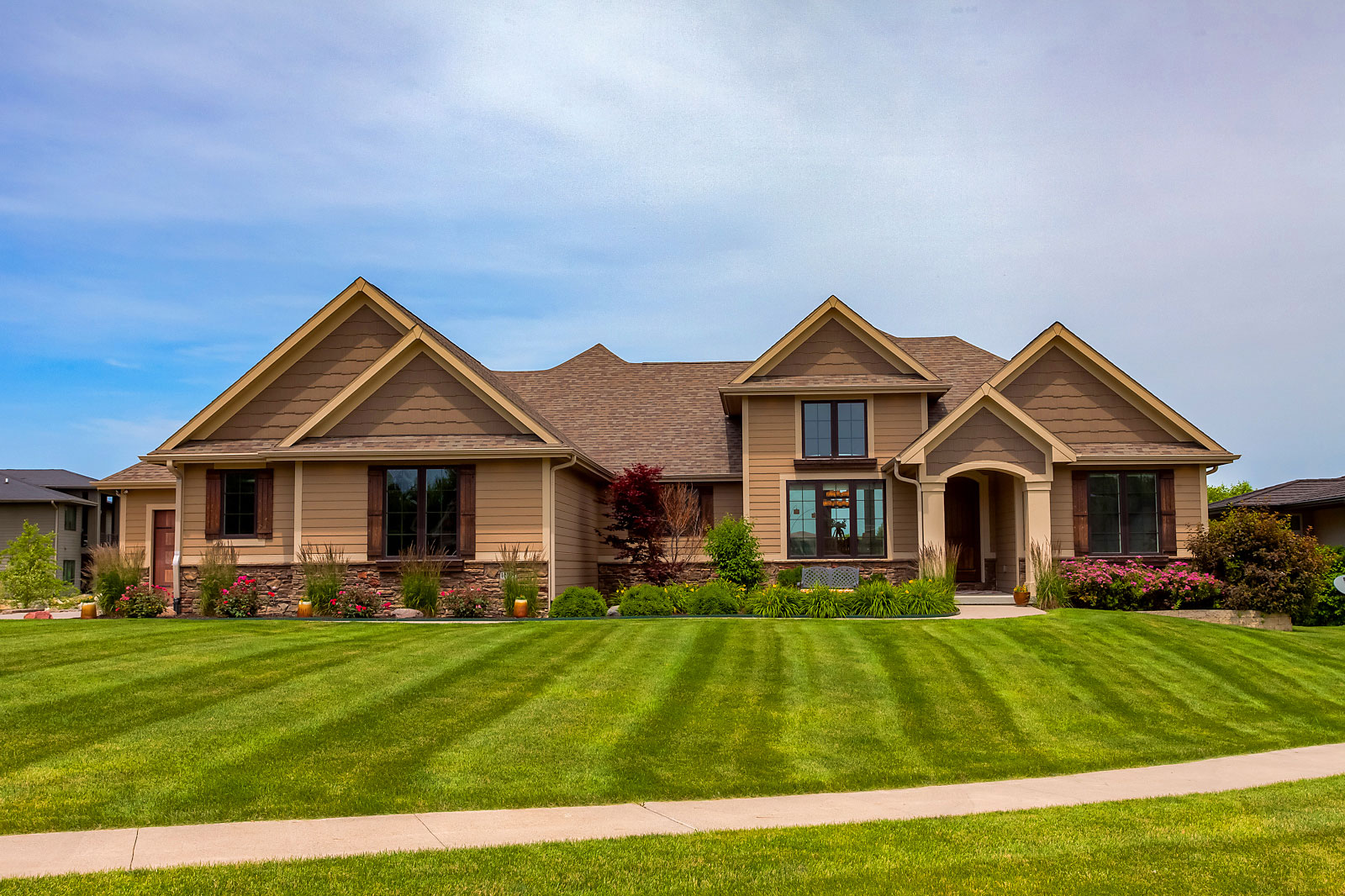 Choosing the Right Des Moines Community | Scott Wendl