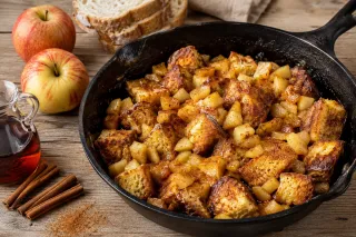 Apple Cinnamon French Toast Skillet