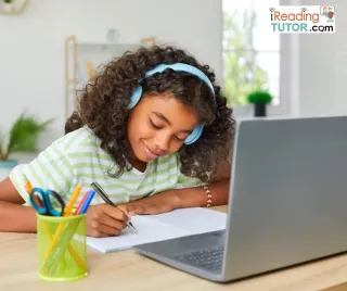What Makes an Online Tutor for Dyslexia Students Effective?