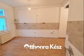Konyhafelújítás az alapoktól a bútorozásig: Precíz előkészítés