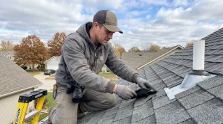 When to Call a Roofer Before Filing a Roof Insurance Claim in Iowa