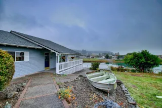 What to Expect When Selling Your Anacortes Home: A Step-by-Step Overview
