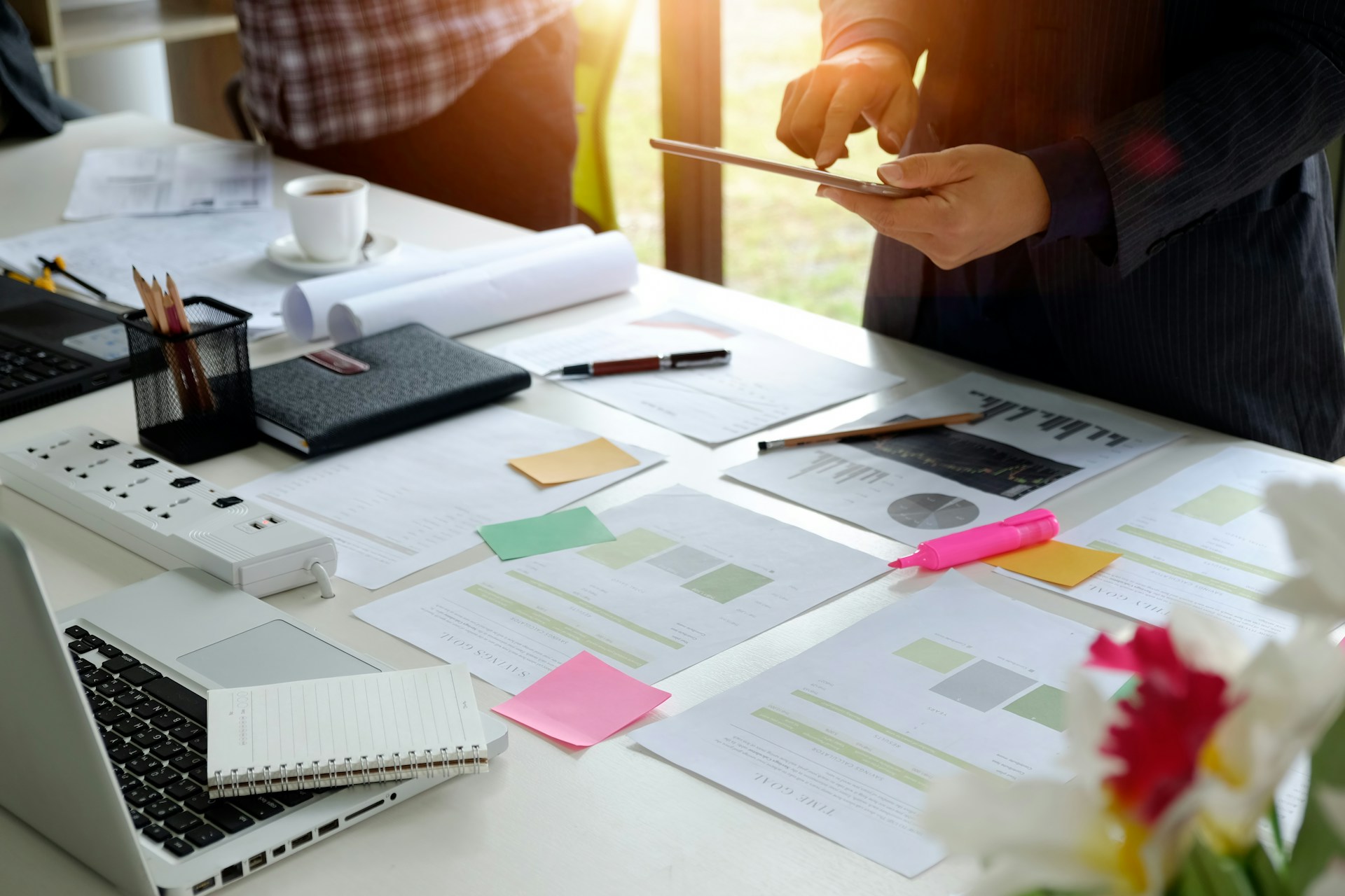 Event Planning and Execution for Multi-City Corporate Roadshows
