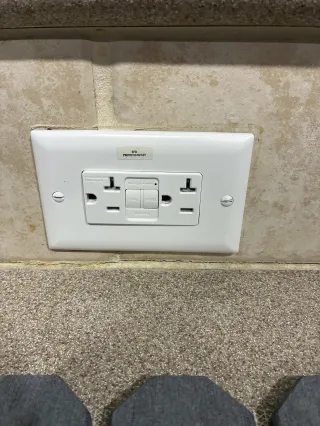 GFCI Outlets: A Complete Guide for Fort Worth area Homeowners