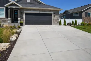 The Ultimate Guide to Concrete Driveway Installation in Utah