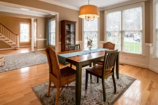 What is a short sale, and how is it different from foreclosure?| Quick Home Offers