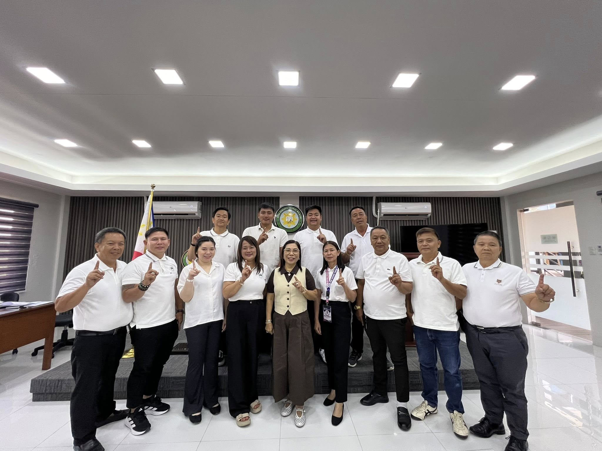 Unang sesyon para sa buwan ng Abril