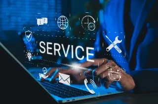 Choosing Between Remote and On-Site Customer Service: What’s Right for Your Business?