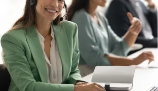 Why Choose Dutch-Speaking Agents for Customer Service?