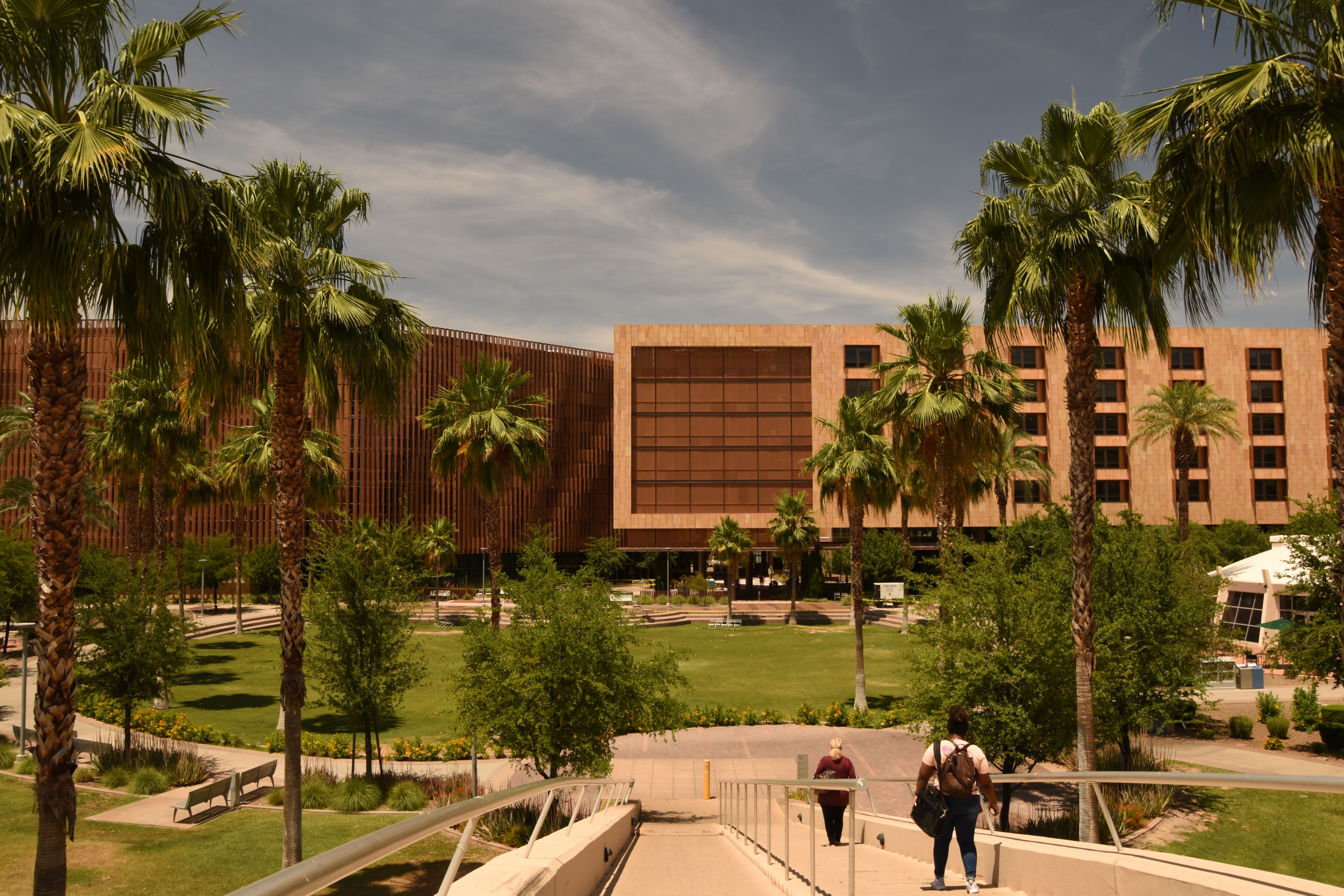 🌊 Dive Into an Underwater Adventure at SEA LIFE Arizona Aquarium – Tempe, AZ
