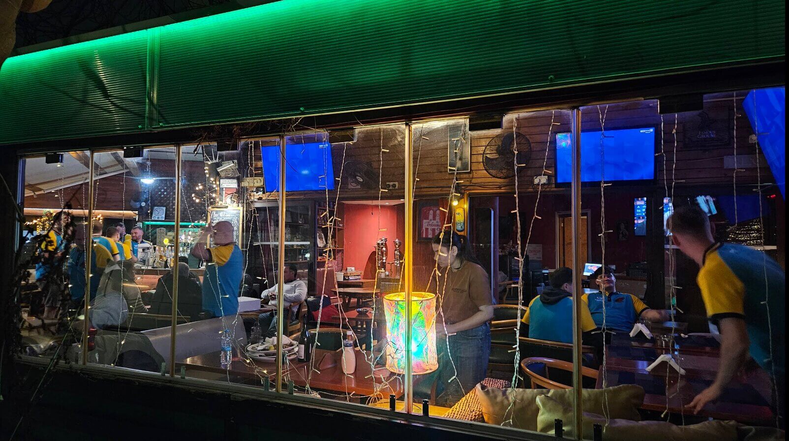 Bar 107 Atmosphere