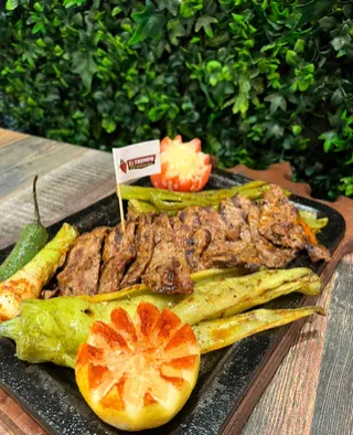 Fajitas & La Plancha: Discover the Sizzling Side of El Trompo