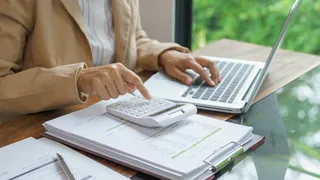 How to Budget as a Freelancer Without a Regular Paycheck | IBN360
