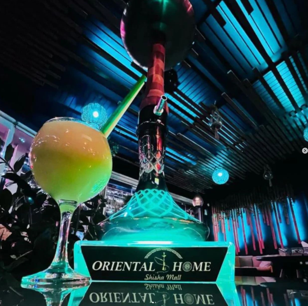 Logo with narghile and drink