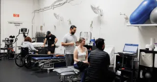 Massage vs Physical Therapy in San Diego: What’s Best for Pain Relief?