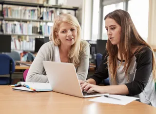 What Makes a Great Tutor for Teenagers?