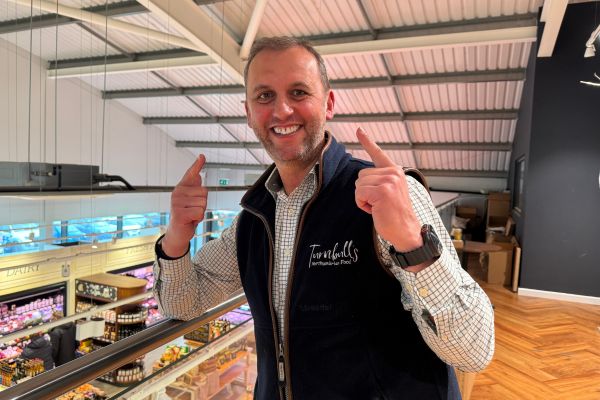 Rhythmic Customers: Why Some Weeks Fly and Others Flop