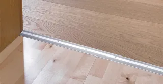 Parquet naturel ou sol stratifié : comment faire le bon choix ?