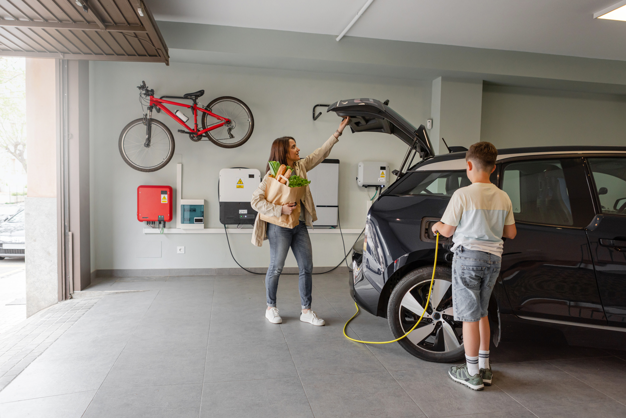 EV Charger Installation in Savannah, GA: What Homeowners Need to Know Before Making the Switch
