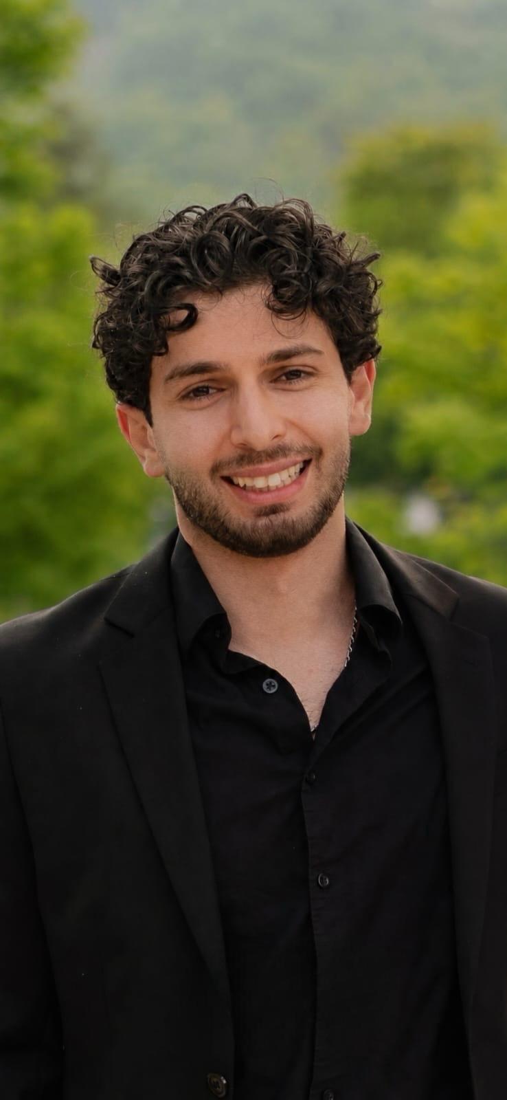 Dr John Gasparyan, chiropraticien