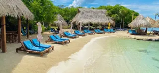 Why Brady's Cay Is One of the Best Private Island Experiences in Roatan