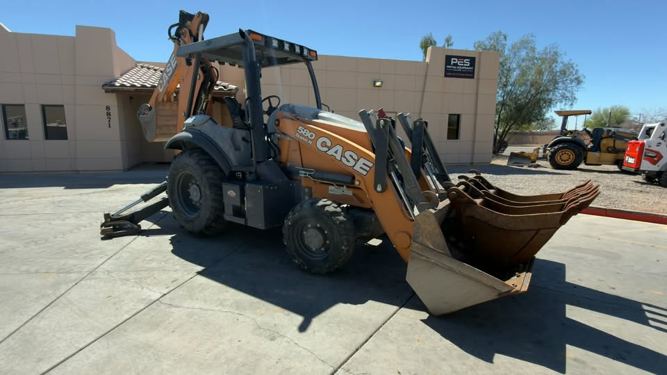2020 CASE 580 Super N Backhoe 4WD Extendahoe