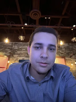 Photo of the author and expert phone flipper Andrew Rojas