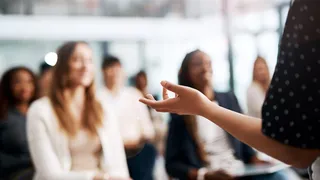 7 Public Speaking Mistakes Smart People Make Without Realizing It